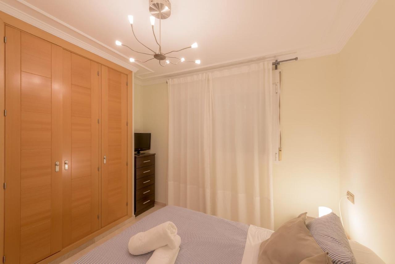 Apartamento Centrico Sibarys- 2 Dormitorios Nerja Luaran gambar